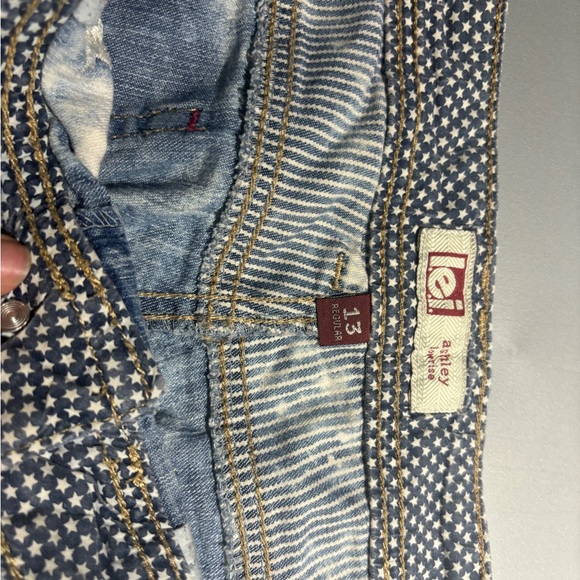 Womens Bleached Star Shorts - Picture 3 of 4